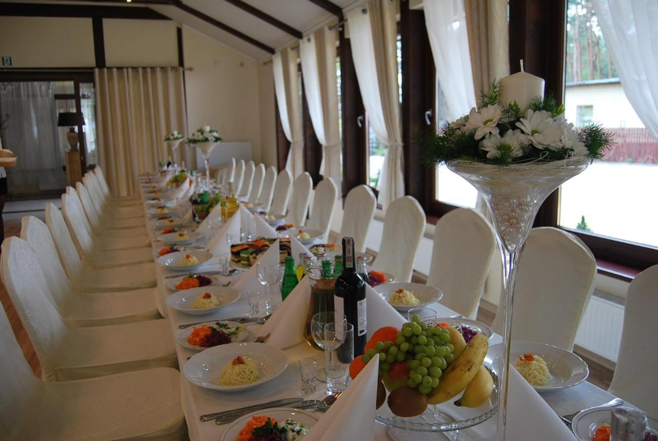 Hotel Eljot Шелпя Велка Екстериор снимка
