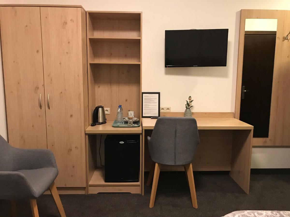 Hotel Eljot Шелпя Велка Екстериор снимка
