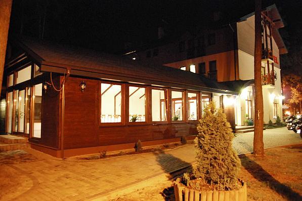 Hotel Eljot Шелпя Велка Екстериор снимка